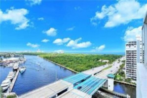 AWESOME WATERVIEW APT - Resort amenities, walk to the beach